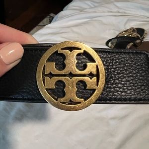 Tory Burch 1.5” Reversible Belt Size Small Black/Tan